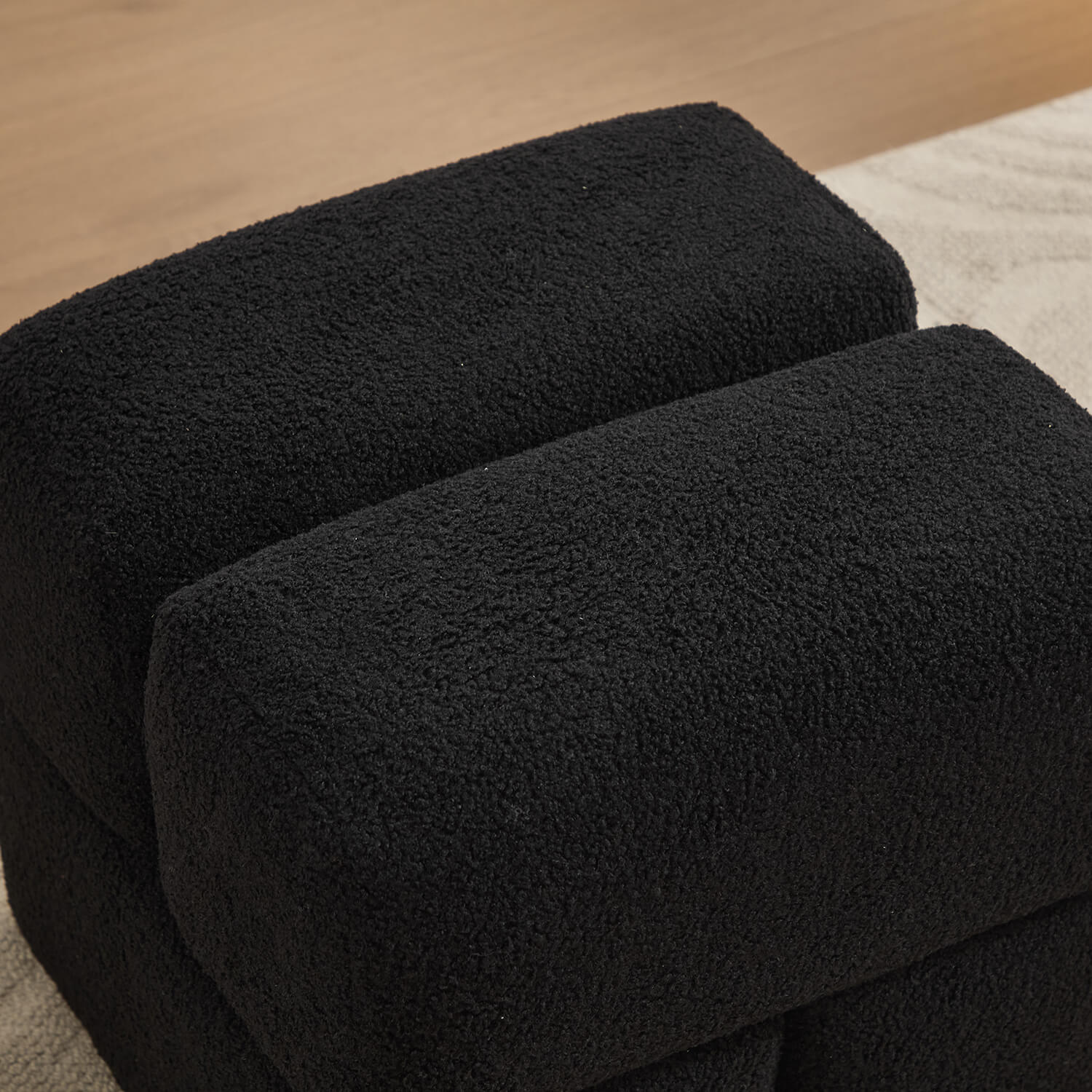 SEYNAR Modern 16.5''Faux Sherpa Square  Cube Otttoman