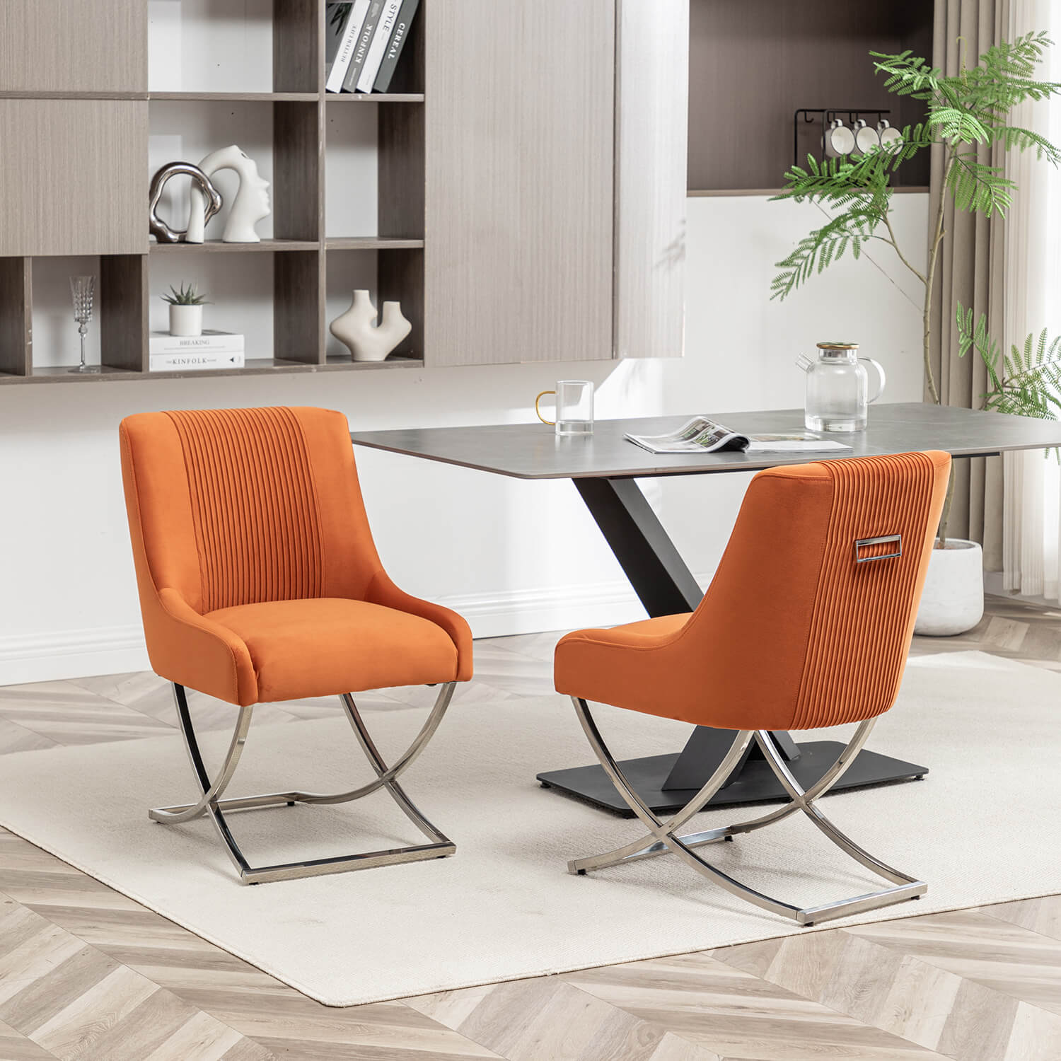 SEYNAR Contempoary Velvet Dining Chair Set of 2/4/6 with Metal Frame Legs and Back Pull