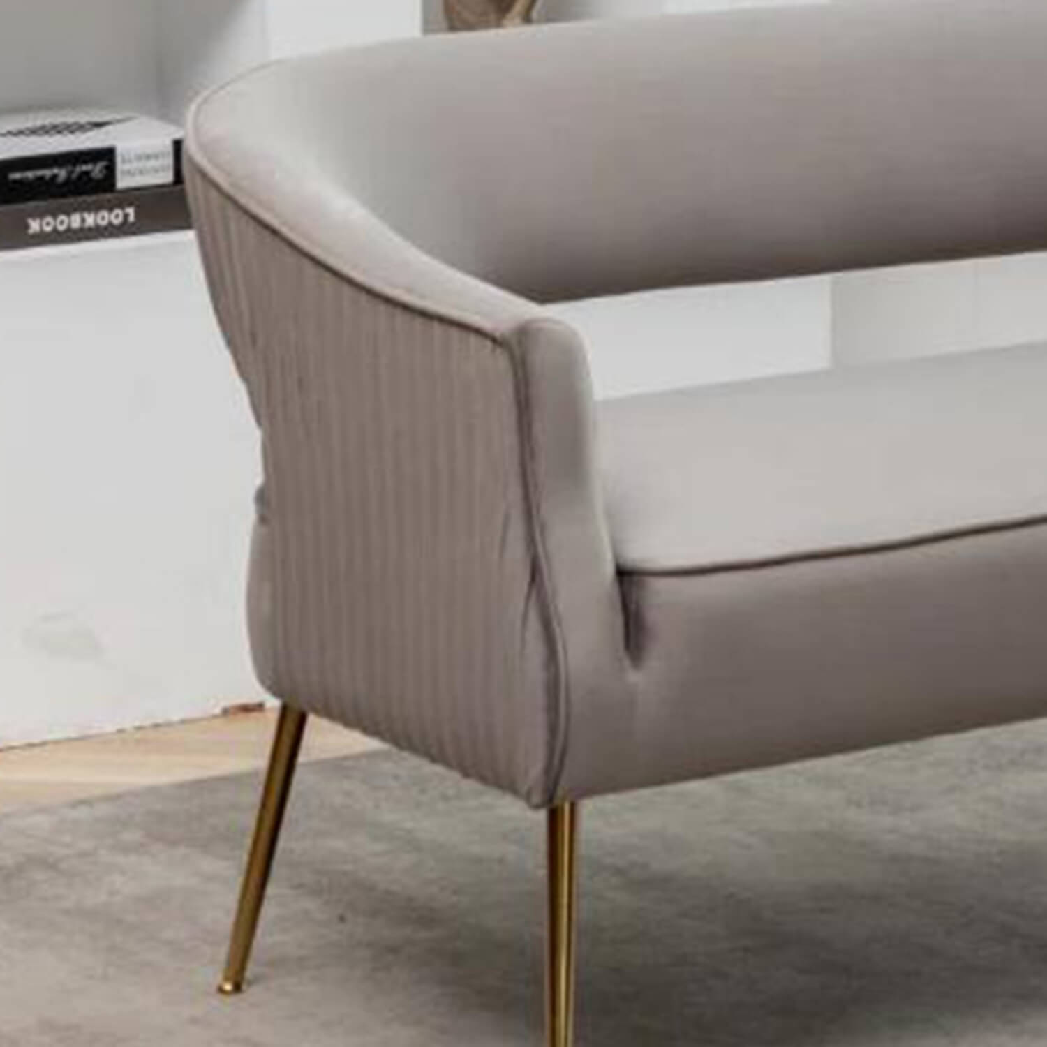 SEYNAR Modern 51'' Velvet Tufted Loveseat Open Back with Golden Metal Legs